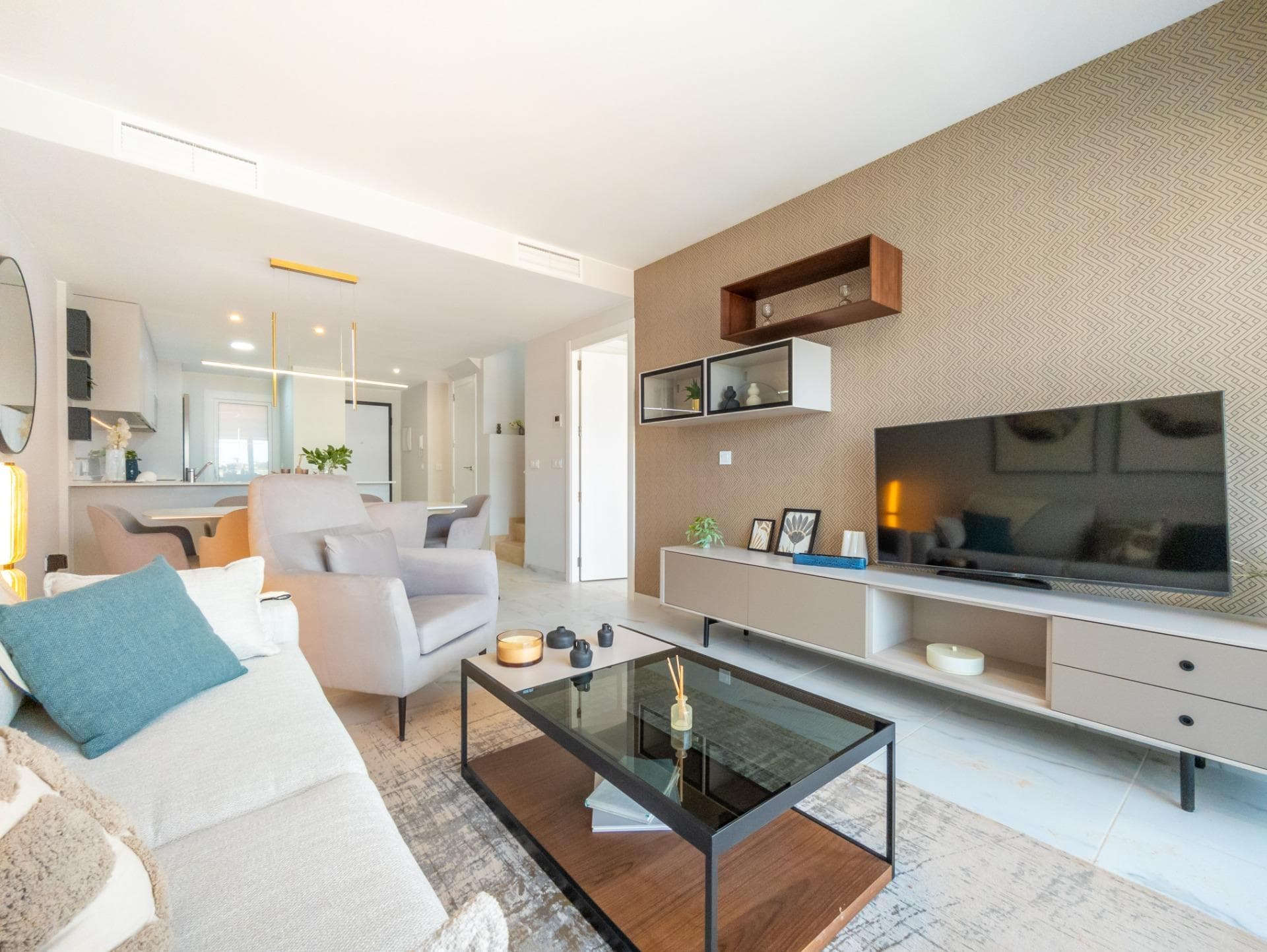 Modern bungalow with solarium in luxury complex