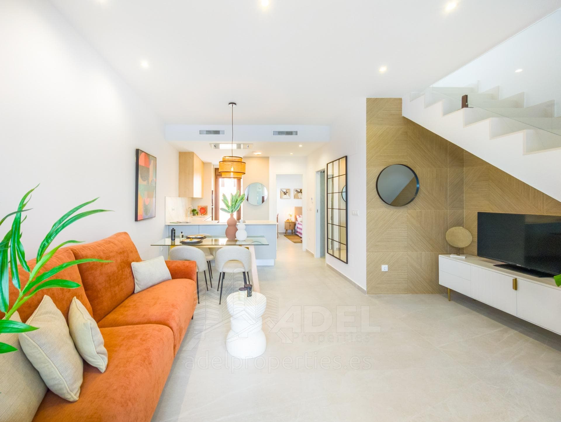 Modern townhouse with garden and solarium with unobstructed views, Orihuela