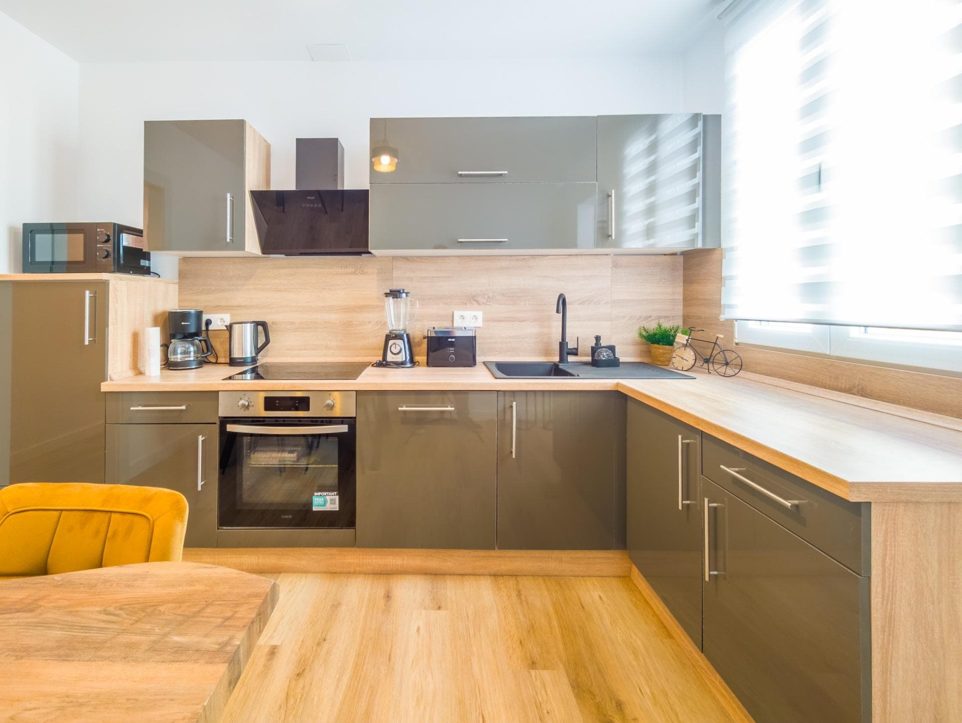 Penthouse 3-Bedroom  Just 50m from Playa del Cura 2