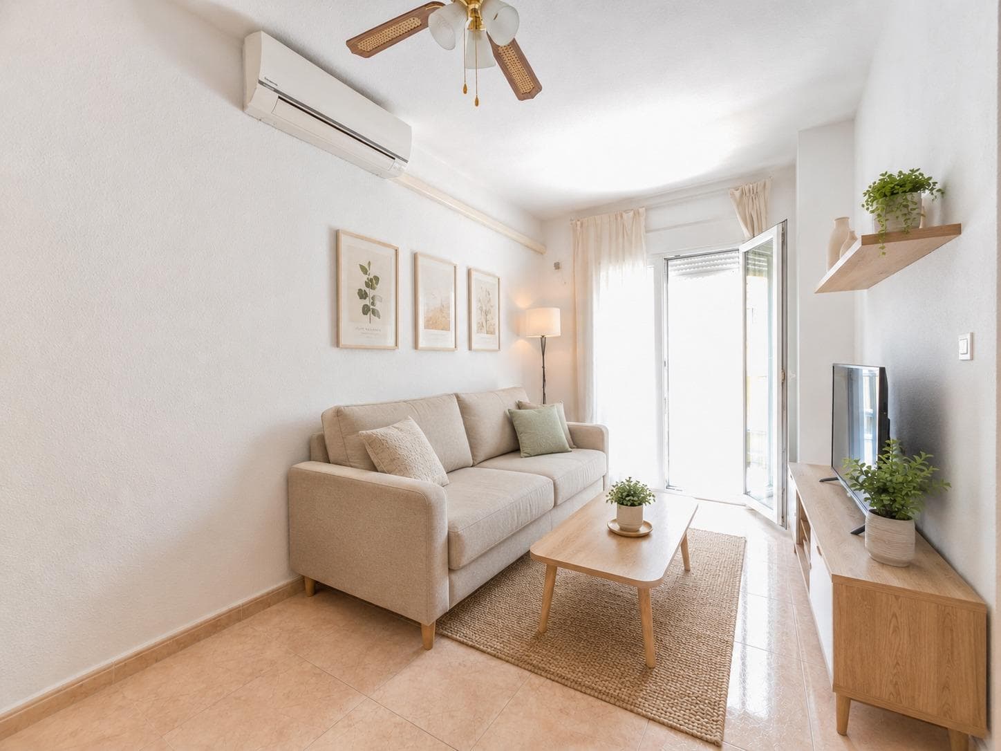 Apartment with pool and garage parking, Parque de las Naciones, Torrevieja 2