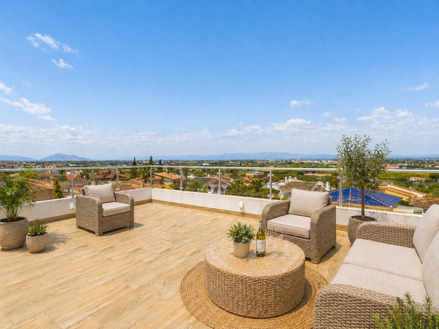 Villa with private pool, open views and habitable basement in Ciudad Quesada 2
